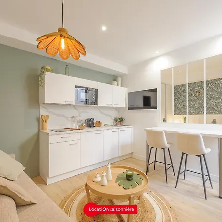 Apartment Renove Et Style, Centre La Rochelle, Pour 2 Avec Wifi - Fr-1-535-66 *